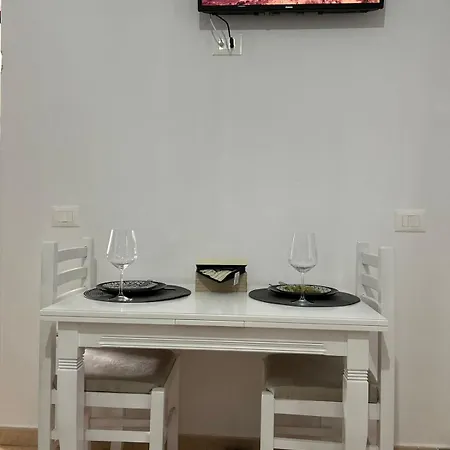 Kiki's 2 Villa