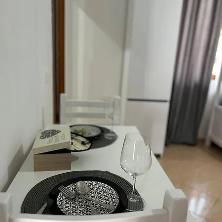 Villa Kiki's 2 Vlore